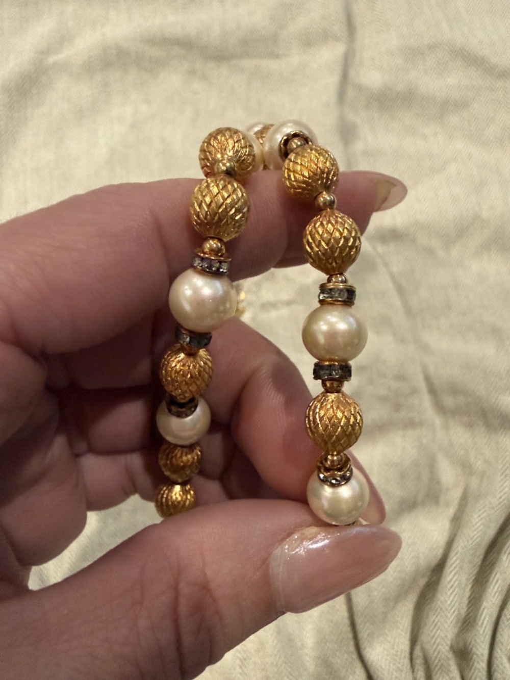 Christian Dior Gold and Pearl Beaded Necklace - Women's Jewelry - Picture 3 of 8